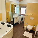 Uriges Alpen-apartment Stefan Juen See