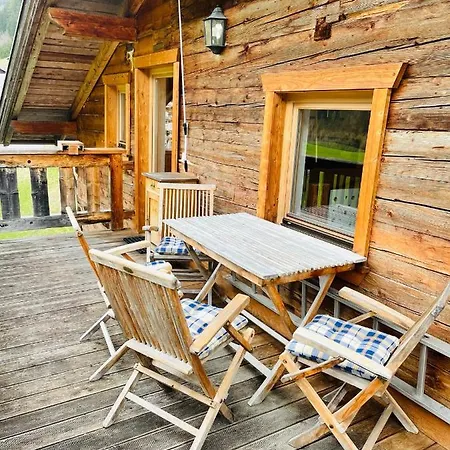 Uriges Alpen-apartment Stefan Juen