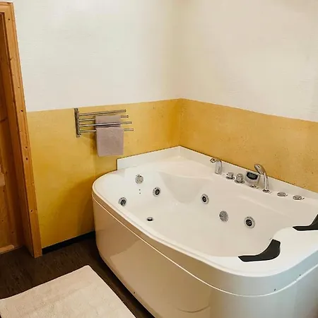 아파트 Uriges Alpen-apartment Stefan Juen *
