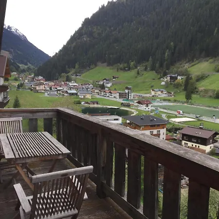 Uriges Alpen-apartment Stefan Juen *