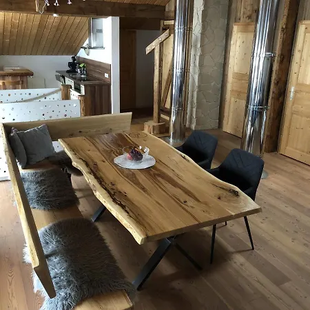 Uriges Alpen-apartment Stefan Juen Apartman *