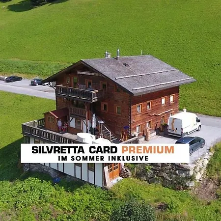 Uriges Alpen-apartment Stefan Juen Apartment